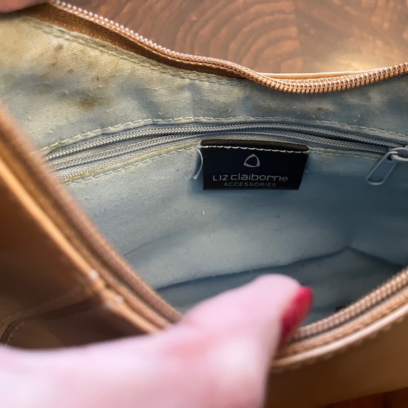 Liz Claiborne Women’s Tan Small Shoulder Purse - Some Signs of Wear - Picture 8 of 11